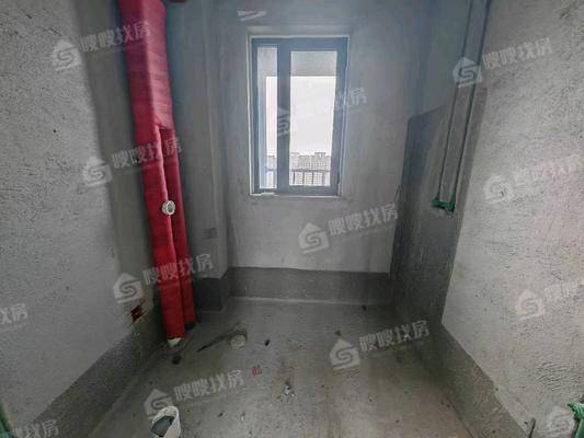 吾悦华府3室2厅2卫123㎡