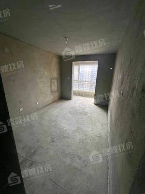 三里家园3室2厅2卫132㎡