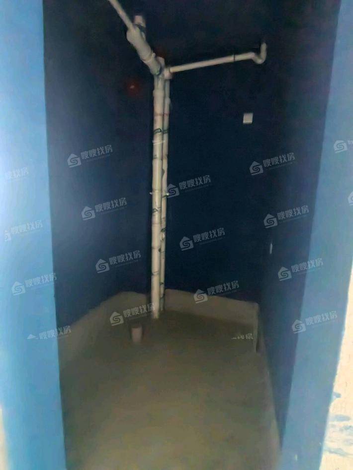 一世界书香华府3室2厅2卫136㎡