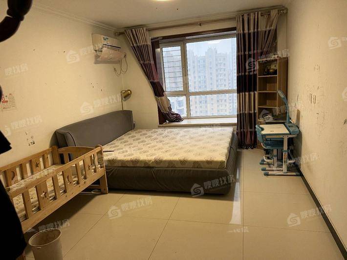天成首府4室2厅3卫171㎡