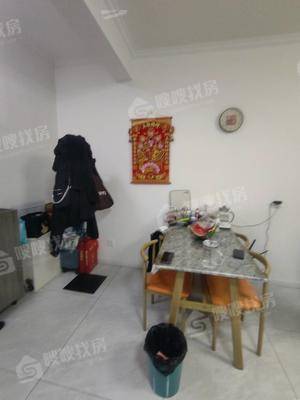 龙岸清华2室2厅1卫89㎡