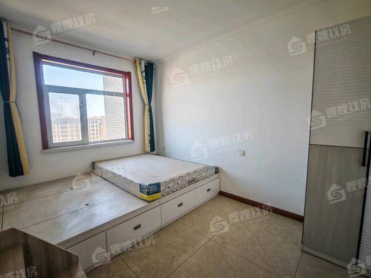 塞纳左岸3室2厅1卫120㎡