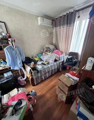 万泰丽景东区3室2厅2卫139㎡