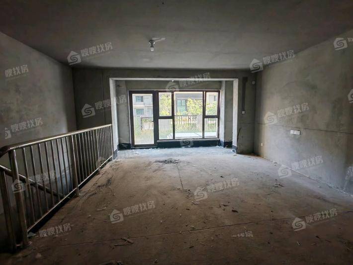 颐和碧桂园狮乘福第4室2厅2卫150㎡