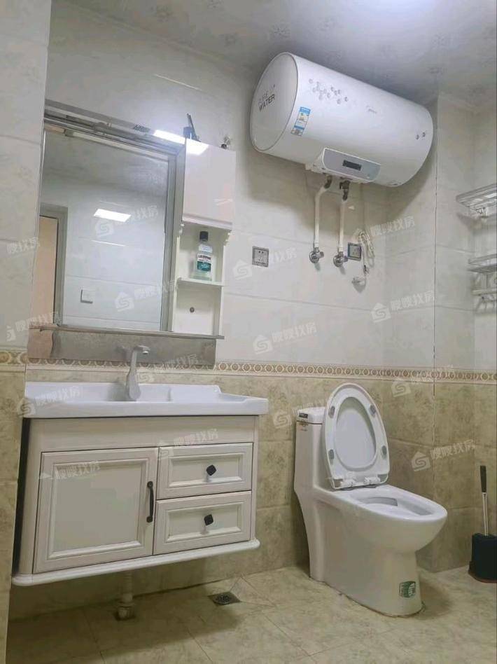滨河龙韵3室2厅1卫129㎡