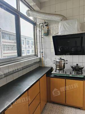 调料厂宿舍3室2厅1卫100㎡
