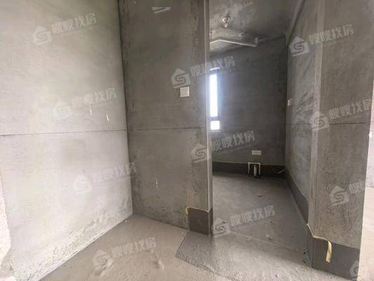 碧桂园江山樾3室2厅2卫125㎡