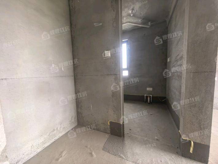 碧桂园江山樾3室2厅2卫125㎡