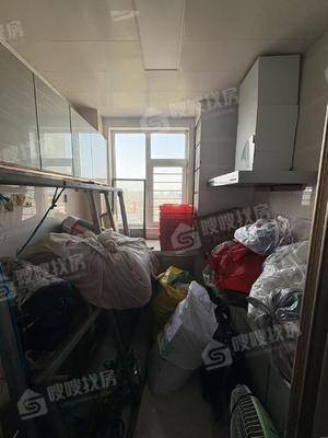 东方世纪城西区3室2厅2卫131㎡