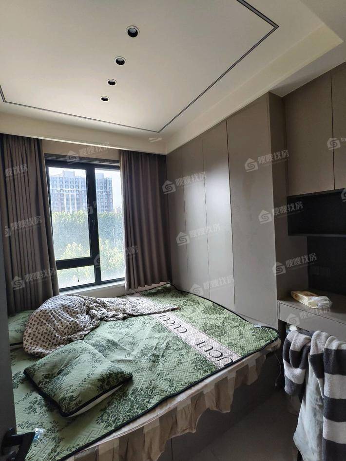 天成玉玺台二期3室2厅2卫126㎡