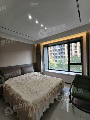 天成玉玺台二期3室2厅2卫126㎡