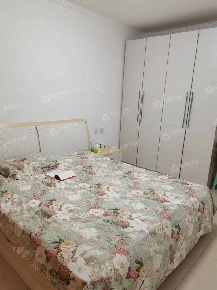 孔雀城B区2室2厅2卫108㎡