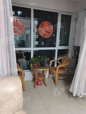 孔雀城B区2室2厅2卫108㎡