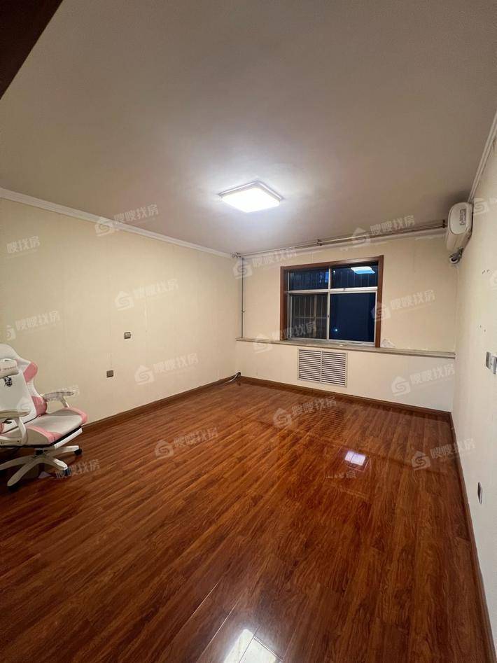 运河公安分局家属院3室2厅2卫126㎡