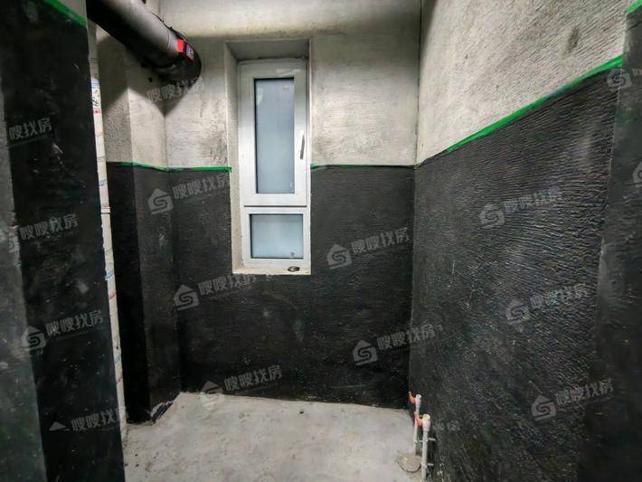 运河樾府3室2厅2卫124㎡