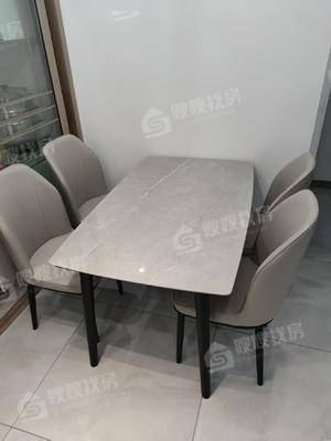 荣盛名邸3室1厅1卫120㎡