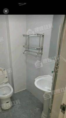 龙岸清华2室2厅1卫85㎡