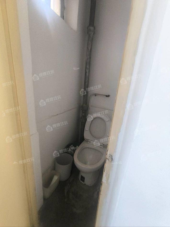 供销社宿舍（维明路）4室2厅2卫119㎡