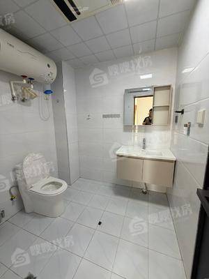 龙岸清华3室2厅1卫101㎡