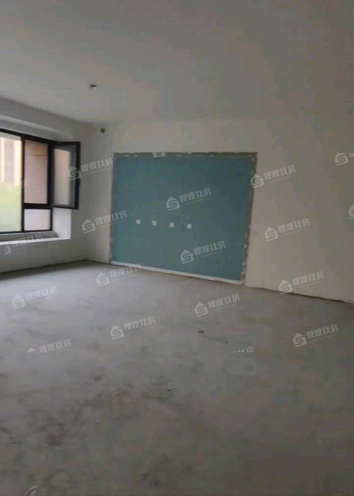 天成岭秀岭贤府4室2厅3卫178㎡