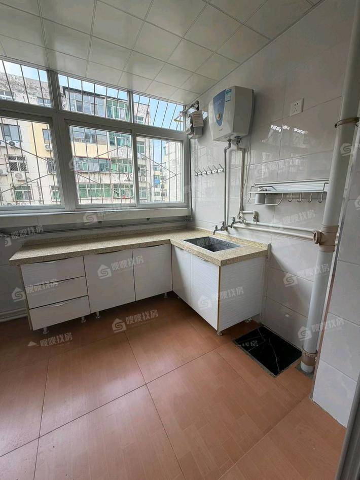 富苑小区3室2厅1卫99㎡