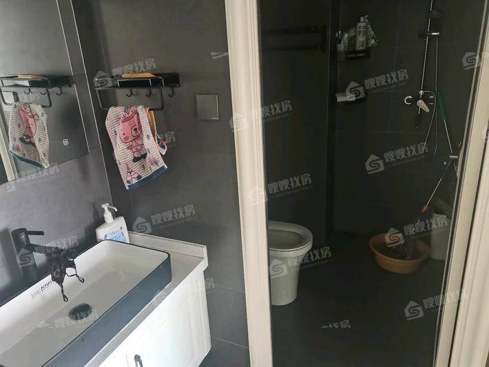 天成熙园二期3室2厅2卫122㎡
