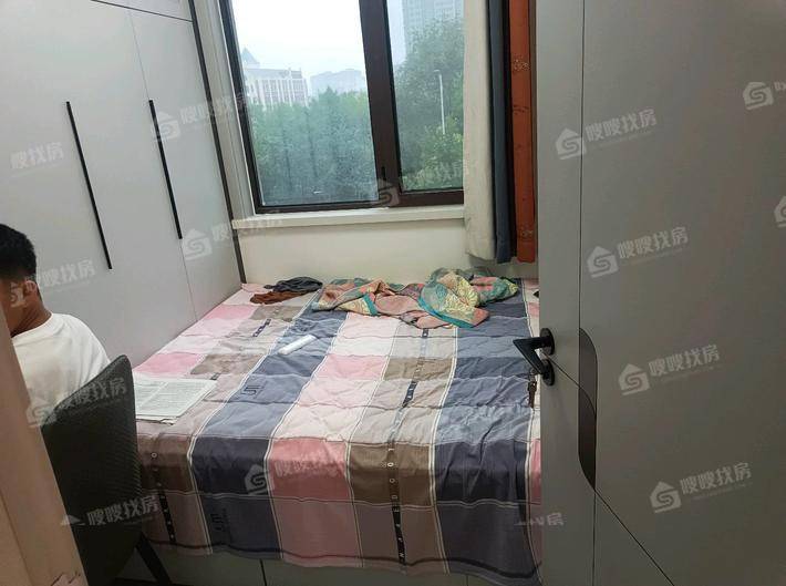吾悦华府3室2厅2卫124㎡
