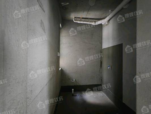 泰合荣盛华府（南区）3室2厅2卫120㎡