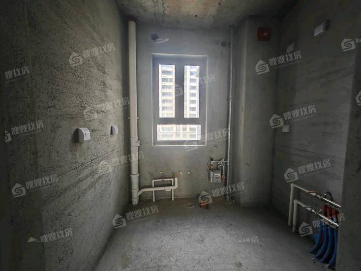 泰合荣盛华府（南区）3室2厅2卫120㎡