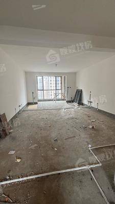 御河新城东区5室2厅2卫214㎡