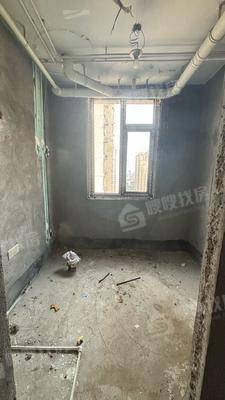 御河新城东区5室2厅2卫214㎡