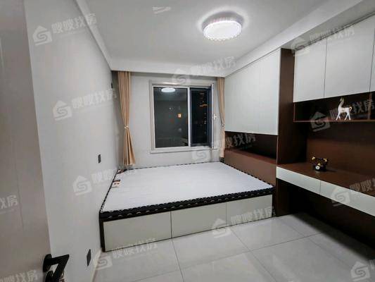 万泰丽景西区2室2厅1卫90㎡