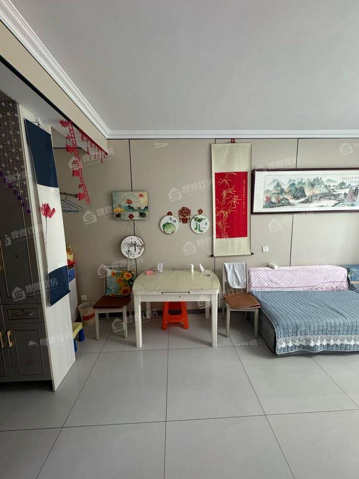 龙岸清华2室1厅1卫90㎡