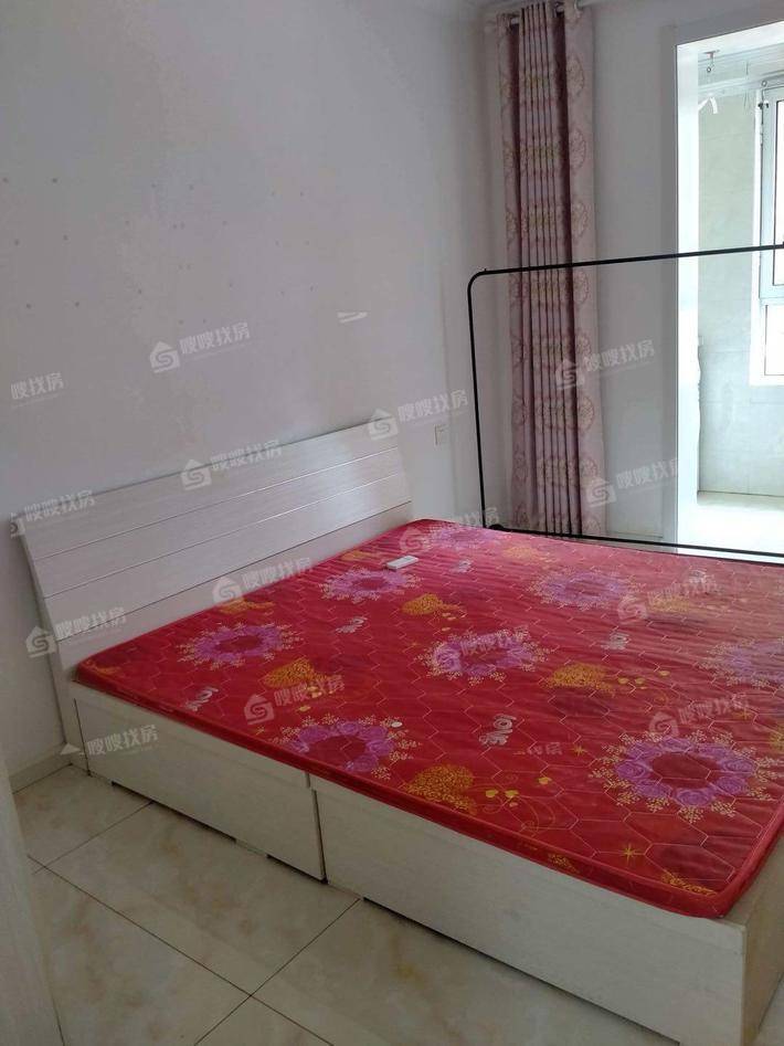 塞纳左岸3室1厅1卫95㎡
