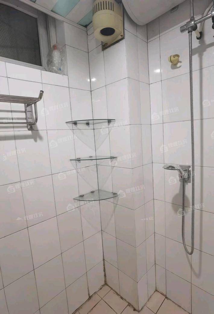 欣园小区3室2厅1卫104㎡