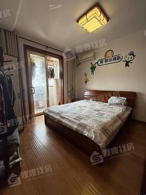 贻成御景国际3室2厅2卫139㎡
