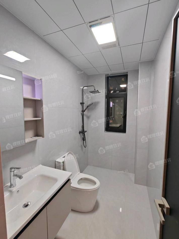 嘉禾一方三期3室2厅2卫131㎡