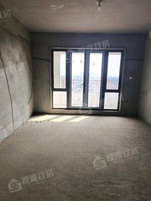 御湖公馆4室2厅2卫220㎡