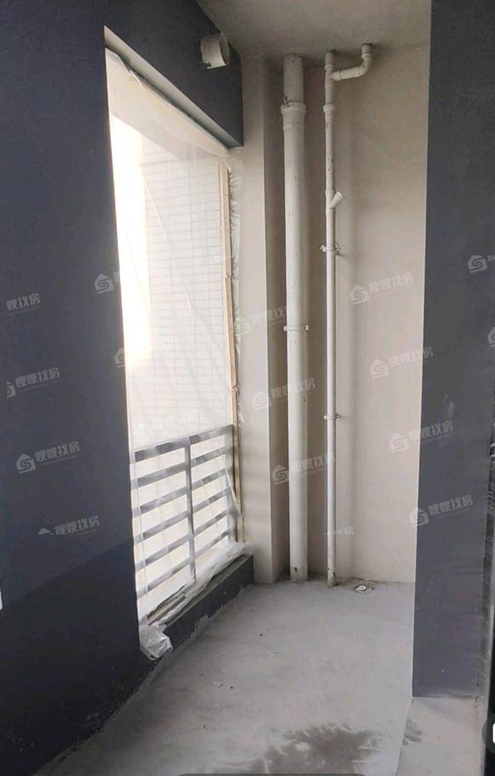 天成澜湾西区3室2厅2卫136㎡