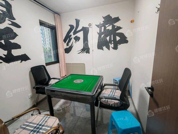 泽信云尚3室2厅1卫105㎡