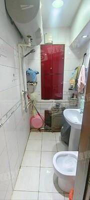人财保险宿舍2室1厅1卫63㎡