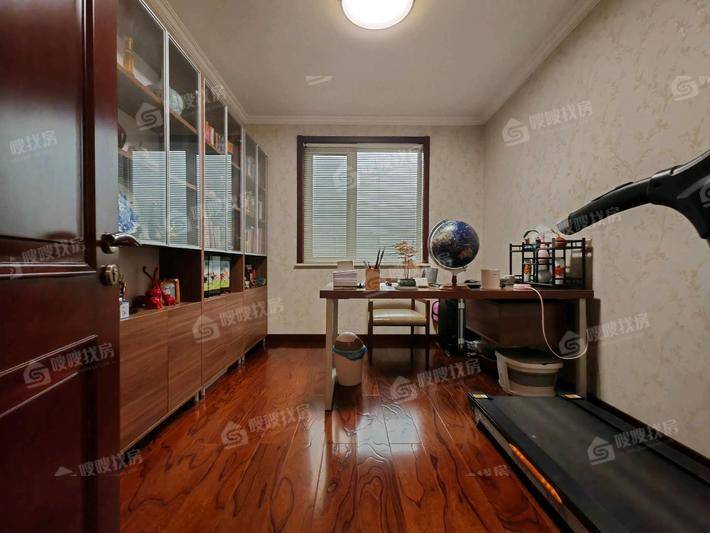 天成明月洲东区4室2厅2卫139㎡