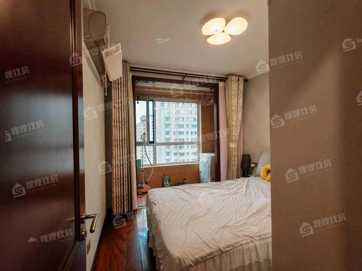 天成明月洲东区4室2厅2卫139㎡