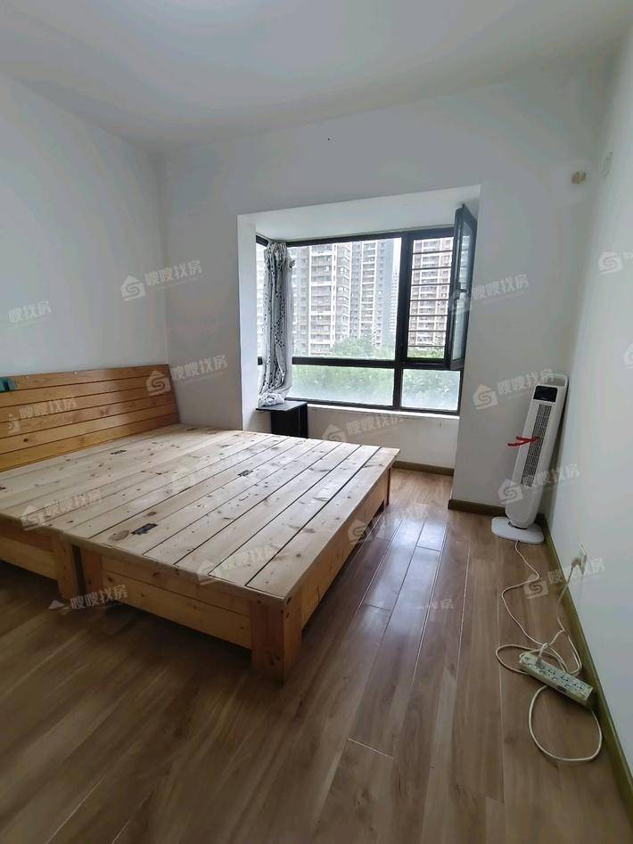 荣盛阿尔卡迪亚文景苑3室2厅1卫97㎡