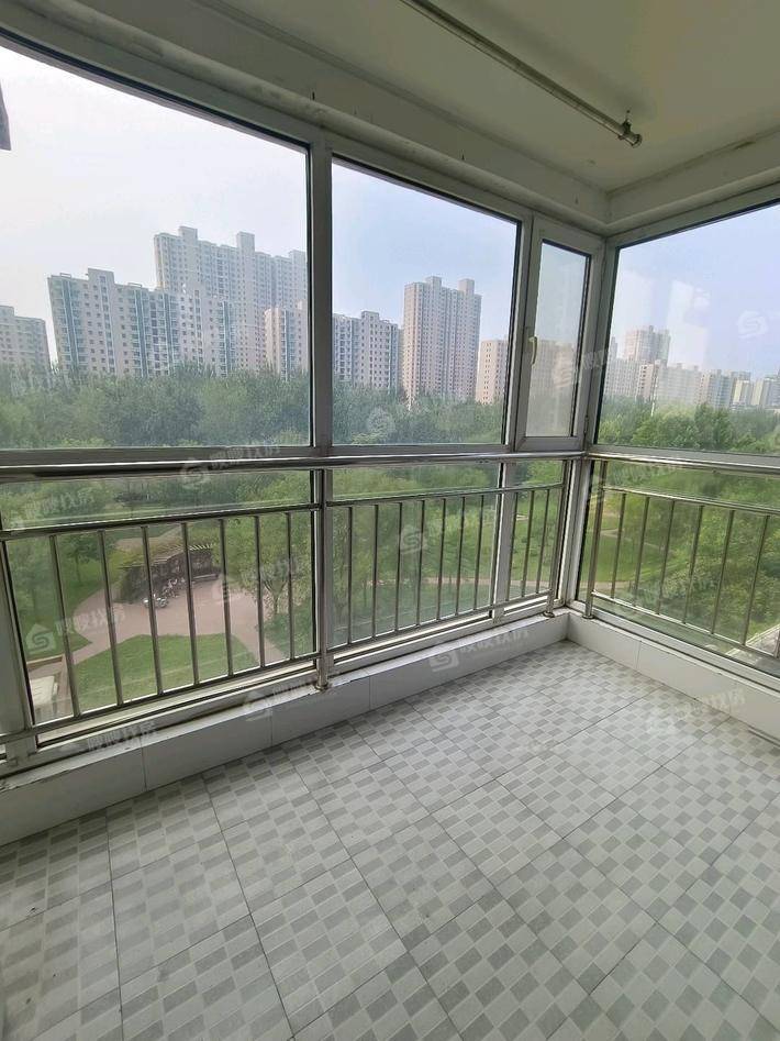 荣盛阿尔卡迪亚文景苑3室2厅1卫97㎡