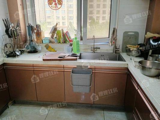 天成明月洲东区3室2厅2卫139㎡