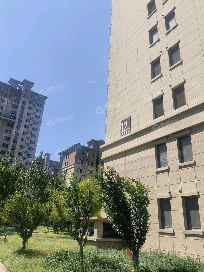 颐和高新嘉园3室2厅1卫108㎡