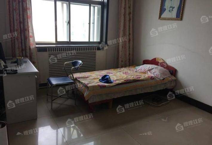 建设小区3室2厅1卫122㎡