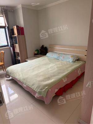 宏宇城（B区）3室2厅1卫118㎡