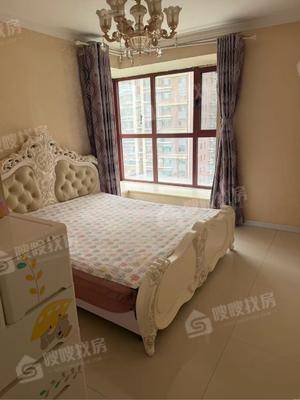 宏宇城（B区）3室2厅1卫118㎡